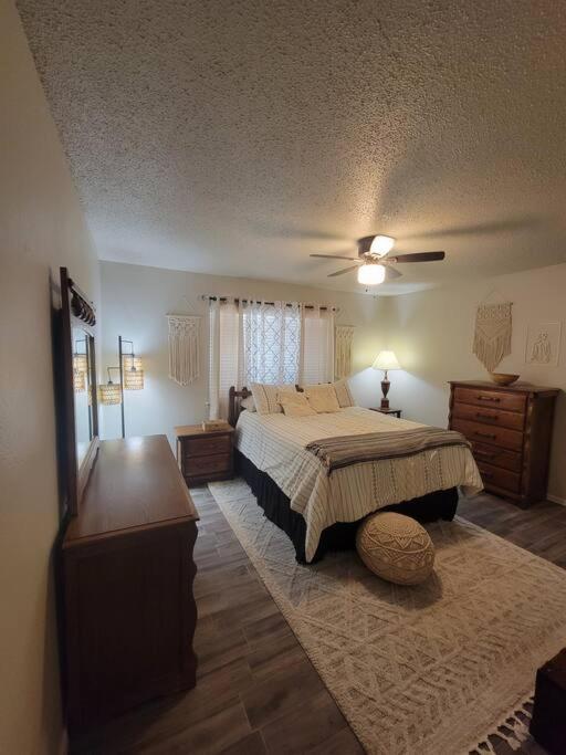 Desert Oasis With Hot Tub! Las Cruces Exterior photo