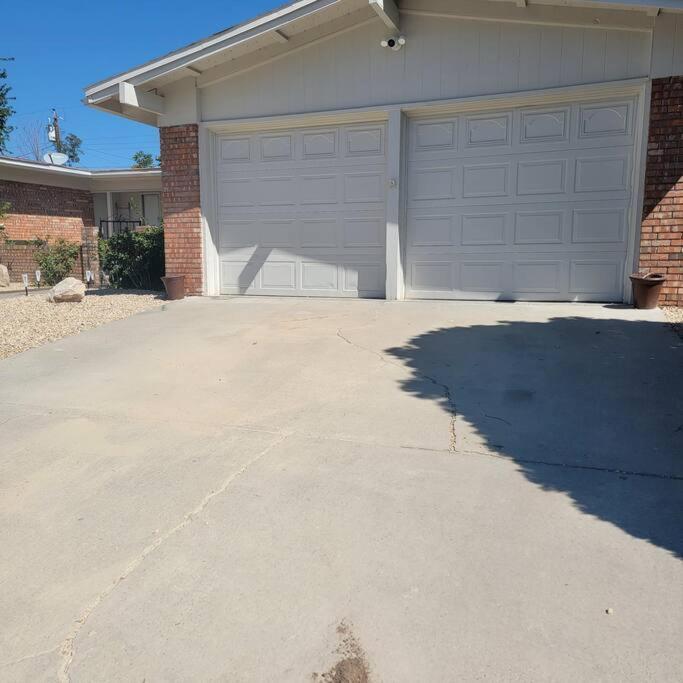 Desert Oasis With Hot Tub! Las Cruces Exterior photo