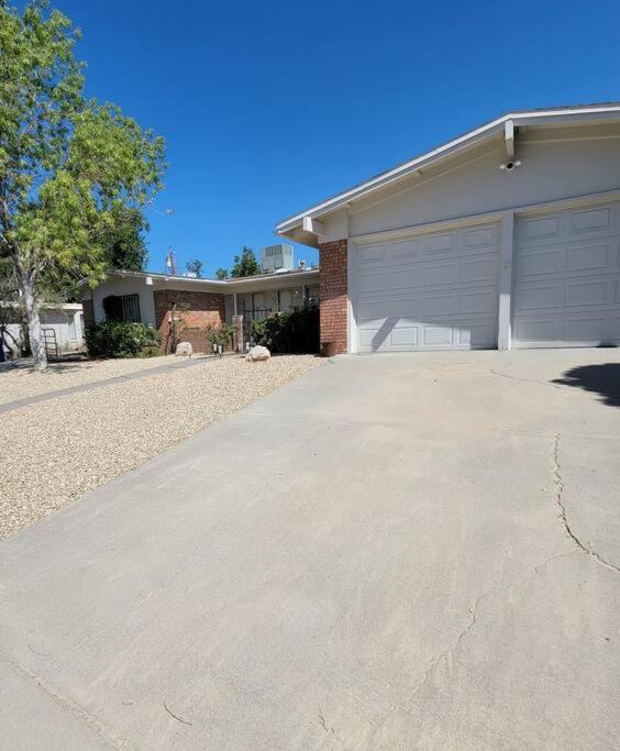 Desert Oasis With Hot Tub! Las Cruces Exterior photo